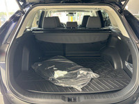 POWER LIFTGATE, SMART DEVICE INTEGRATION, LANE DEPARTURE WARNING Prepare for a ride that prioritizes... (image 8)