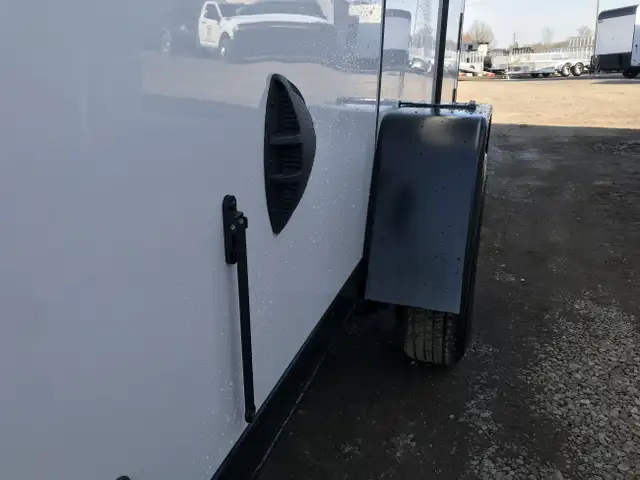 2025 IRON SERIES IRON V-NOSE CARGO - SINGLE AXLE STEEL TRAILER in Cargo & Utility Trailers in London - Image 11
