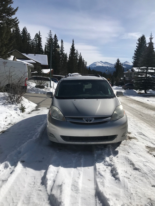 2008 Toyota Sienna LE in Cars & Trucks in Banff / Canmore - Image 3