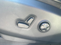 Bayview Chrysler Dodge Jeep Ram Ltd is Sarnia's Pre-Owned Superstore. We offer a diverse range of ve... (image 9)