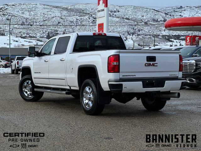 2018 GMC Sierra 3500HD Denali dans Autos et camions  à Vernon - Image 4