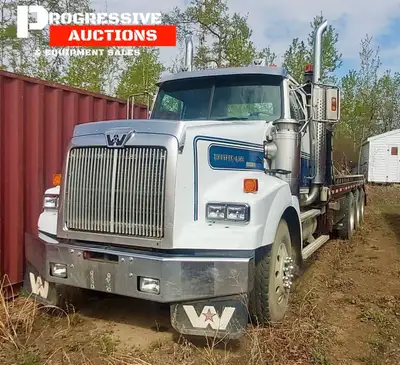 2002 Western Star Series 60 Conventional Deck Truck S/N 2WLPSDXK72K972801 Active Registration 46,000...
