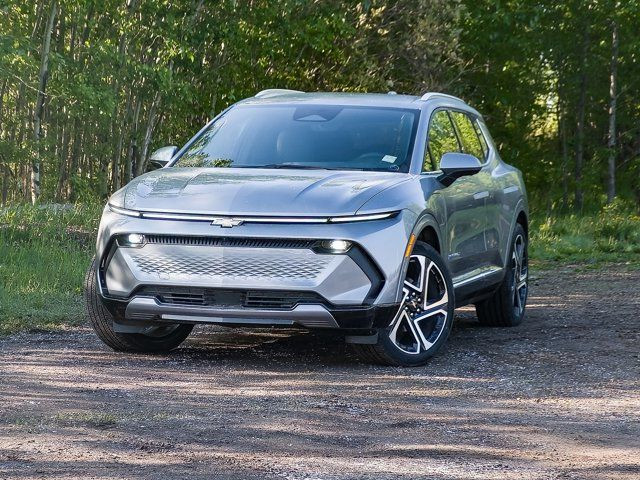 2025 Chevrolet Equinox EV LT in Cars & Trucks in Edmonton