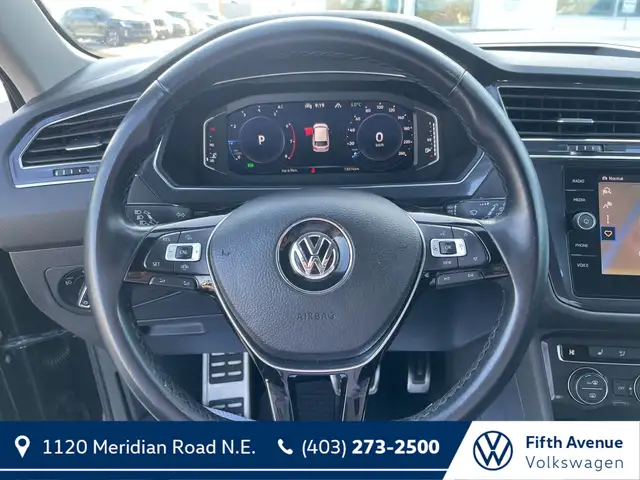 2021 Volkswagen Tiguan United in Cars & Trucks in Calgary - Image 14