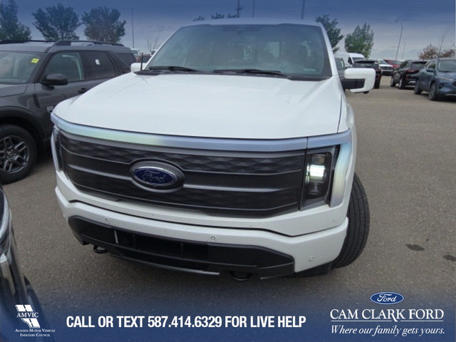 2023 Ford F-150 Lightning Lariat EXT RANGE BATTERY | LEATHER... in Cars & Trucks in Calgary - Image 4