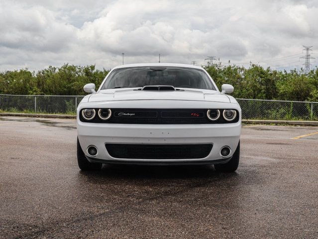 2017 Dodge Challenger R/T Shaker 5.7L Auto in Cars & Trucks in Strathcona County - Image 3