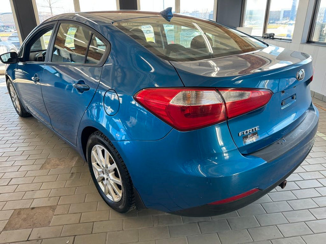  2015 Kia Forte 4dr Sdn Auto LX in Cars & Trucks in Longueuil / South Shore - Image 3