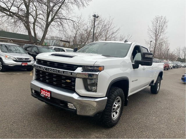  2020 Chevrolet SILVERADO 3500HD LT. One Owner! No Accident! Bac in Cars & Trucks in London - Image 3