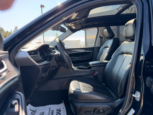 2023 Jeep Grand Cherokee L Limited in Cars & Trucks in Lethbridge - Image 2