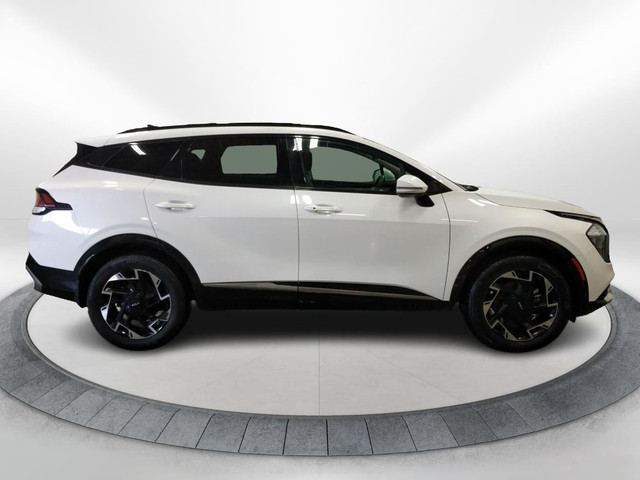 2023 Kia Sportage EX WINTER SET OF TIRES INCLUDED! in Cars & Trucks in Lethbridge - Image 2