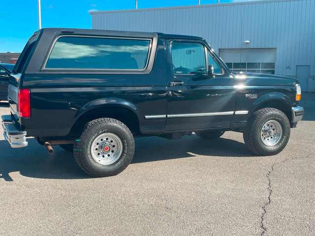 1993 Ford Bronco Comes with soft top in Classic Cars in Mississauga / Peel Region - Image 3