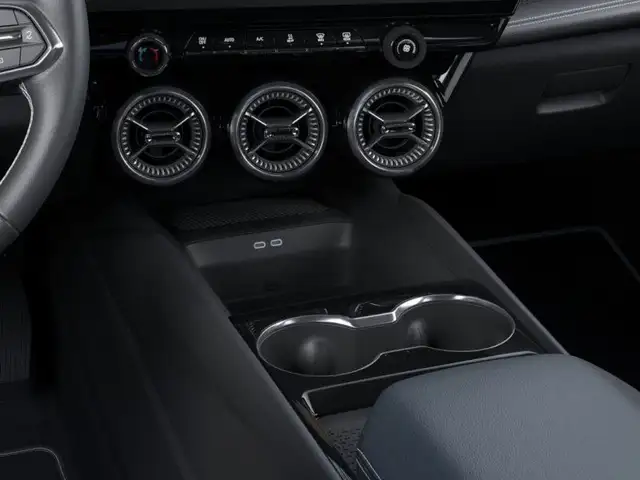 2025 Chevrolet Blazer EV FWD LT in Cars & Trucks in Mississauga / Peel Region - Image 24