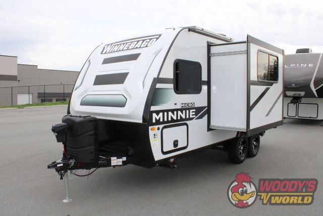 2023 WINNEBAGO MICRO MINNIE 2100BH in Travel Trailers & Campers in Abbotsford - Image 4
