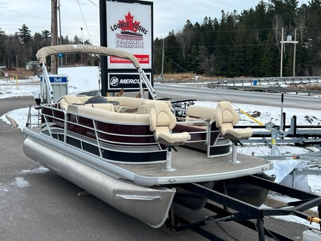 2023 Sweetwater SW 2086 Tritoon with Mercury 90HP CT and Galvani in Powerboats & Motorboats in Sault Ste. Marie - Image 3