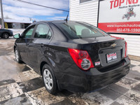 4DR, SEDAN, AUTO Engine: UNKNOWN L/100Km City: 8.3 L/100Km Hwy: 5.5 Safety Equipment StabiliTrak, el... (image 5)