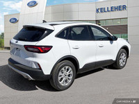 This Ford Escape has a strong Intercooled Turbo Premium Unleaded I-3 1.5 L/91 engine powering this A... (image 4)
