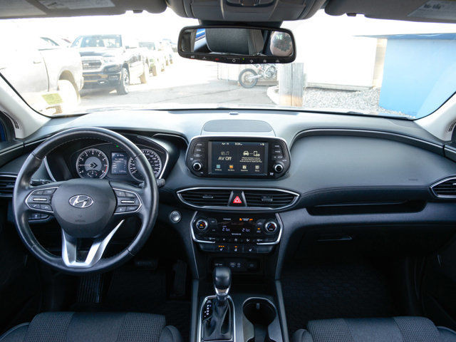 2019 Hyundai Santa Fe Preferred AWD, Heated Seats, Blind-Spot in Cars & Trucks in Calgary - Image 3