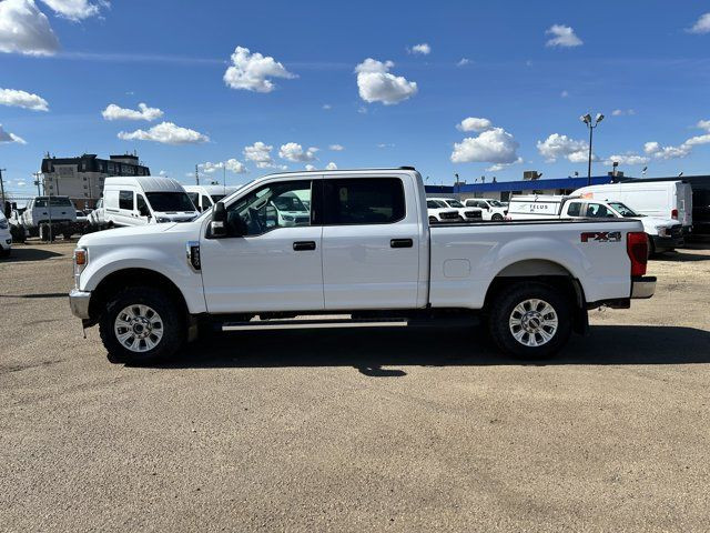 2022 Ford Super Duty F-350 SRW XLT CrewCab 160 | Rear Cam in Cars & Trucks in Edmonton - Image 3