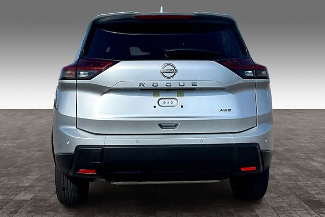 2025 Nissan Rogue SV AWD in Cars & Trucks in Edmonton - Image 4