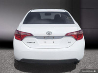 La Toyota Corolla 2018 est une berline compacte reconnue pour sa fiabilité, son efficacité énergétiq... (image 5)
