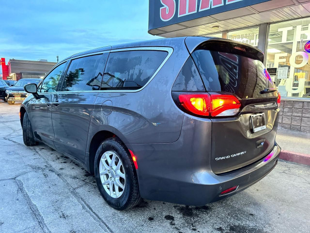  2022 Chrysler Grand Caravan SXT|PWR SLIDING DOORS|PWRLIFTGATE|S in Cars & Trucks in St. Catharines - Image 3