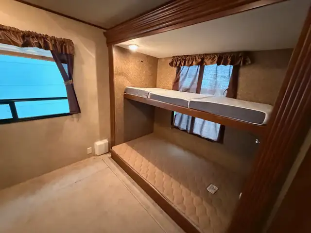 2015 Forest River Wildwood 402QBQ Destination Home in Park Models in St. Albert - Image 21