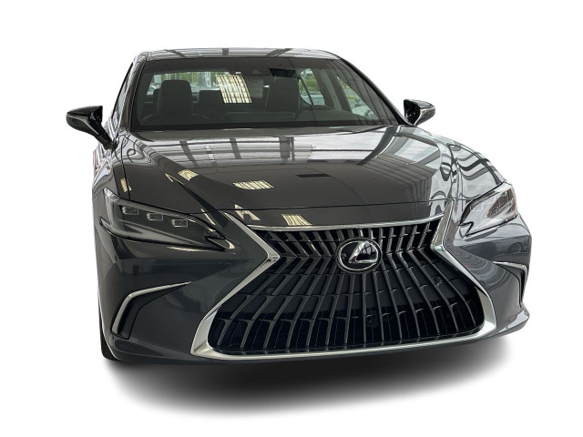2023 Lexus ES HYBRID 300 L - GROUPE LUXE in Cars & Trucks in Laval / North Shore - Image 2