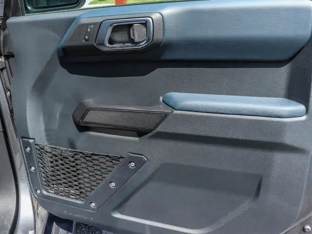 2024 Ford Bronco Outer Banks SASQUATCH PAKCAGE AND LUXURY PAC... dans Autos et camions dans Ottawa - Image 17