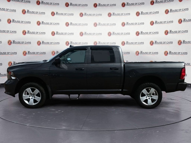 2022 Ram 1500 Classic Express 4x4 Crew Cab 5'7 Box in Cars & Trucks in Lethbridge - Image 2