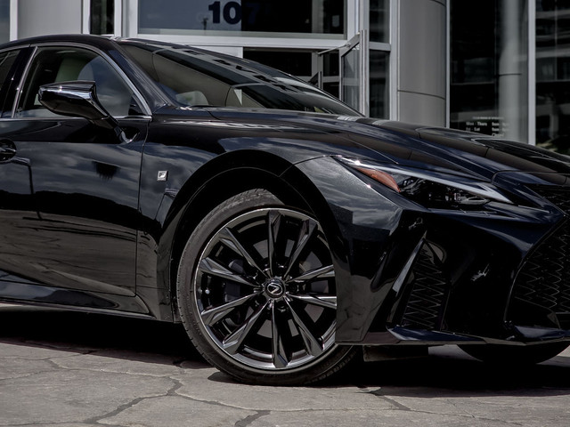 2023 Lexus IS 300 | F-SPORT 2 Pkg | AWD | Lexus Certified in Cars & Trucks in City of Toronto - Image 3