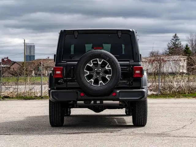 2025 Jeep Wrangler Sahara in Cars & Trucks in Barrie - Image 7