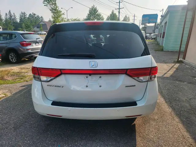 2015 Honda Odyssey 4dr Wgn Touring w/RES & Navi One Owner No Acc in Cars & Trucks in City of Toronto - Image 5