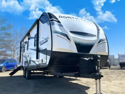 Floor Plan: Couples Unit Aftermarket and high value features: LIGHT WEIGHT I 1/2 TON TOWABLE I ONLY...