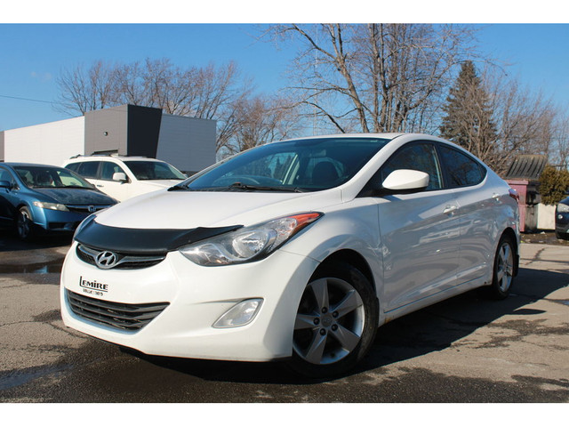  2013 Hyundai Elantra GLS, TOIT OUVRANT, MAGS, A/C, BLUETOOTH, M in Cars & Trucks in Longueuil / South Shore
