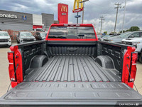 6.6L V8 Duramax Diesel, ZR2 Suspension Package, Heated & Ventilated Seats, Heated Second Row, Wirele... (image 8)