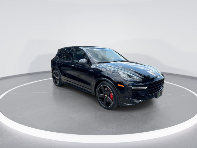 2017 Porsche Cayenne in Cars & Trucks in Markham / York Region - Image 2