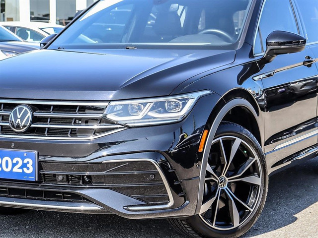 2023 Volkswagen Tiguan Highline R-Line 4MOTION in Cars & Trucks in Markham / York Region - Image 2