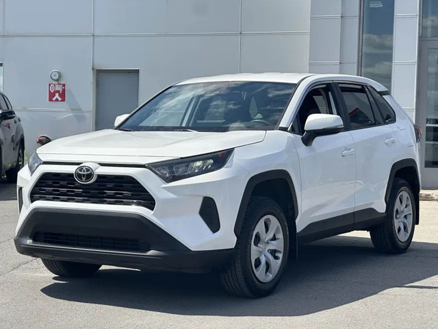 Toyota RAV4 LE TI 2024 à vendre in Cars & Trucks in City of Montréal - Image 3