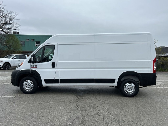  2019 Ram ProMaster Cargo Van 2500 High Roof 159 WB NAVI/UCONNEC in Cars & Trucks in Markham / York Region - Image 2