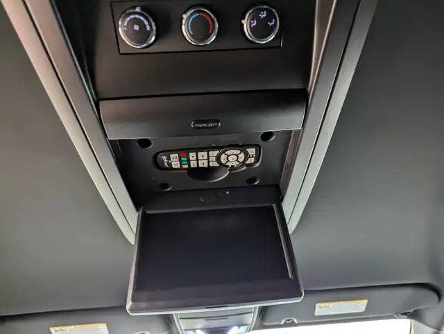 2018 Dodge Grand Caravan CVP/SXT No Accidents | Leather | Rea... in Cars & Trucks in Calgary - Image 19