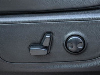 2022 RAM 1500 Sport Crew Cab 4x4 | 5.7L HEMI V8 | Night Edition | Panoramic Sunroof | 12” Screen Loa... (image 5)