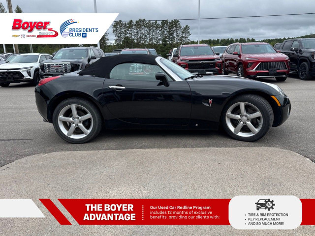 2009 Pontiac Solstice in Cars & Trucks in Trenton - Image 4