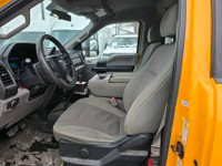 Perfect Auto CLEAN CARFAX - F350 - SNOW PLOW - SALTER - 6.2 L GAS - 4X4 - PRICE IS INCLUDED SAFETY -... (image 8)