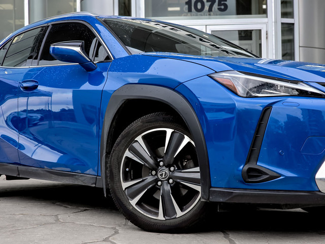 2021 Lexus UX 250H | Luxury Pkg | AWD | Safety Certified in Cars & Trucks in City of Toronto - Image 3