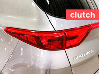 1 OWNER / Climate Control, Auxiliary Audio Input, Bluetooth Music and more! Clutch is the largest on... (image 9)
