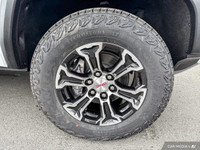 This GMC Canyon has a durable Turbocharged Gas I4 2.7L/ engine powering this Automatic transmission.... (image 9)