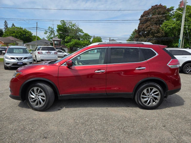 2015 Nissan Rogue SL in Cars & Trucks in Oshawa / Durham Region - Image 2