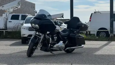 Introducing the 2017 Harley Davidson FLTRXS Road Glide Special – the ultimate touring motorcycle tha...