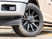 CARGET AUTOMOTIVE is thrilled to offer this 2019 F-150 XLT 4WD, a 6.5-foot box blends rugged capabil... (image 4)