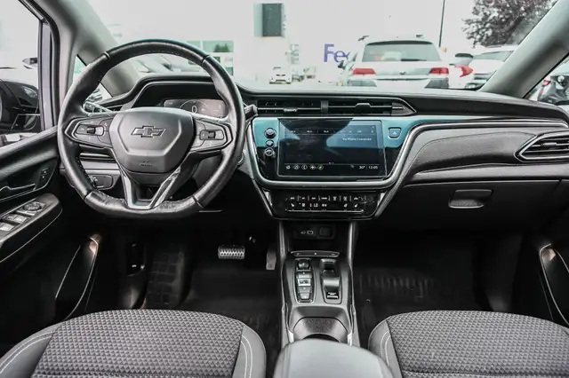 2023 Chevrolet Bolt EV 1LT * Carplay * Sieges Chauffant et Elect in Cars & Trucks in City of Montréal - Image 22